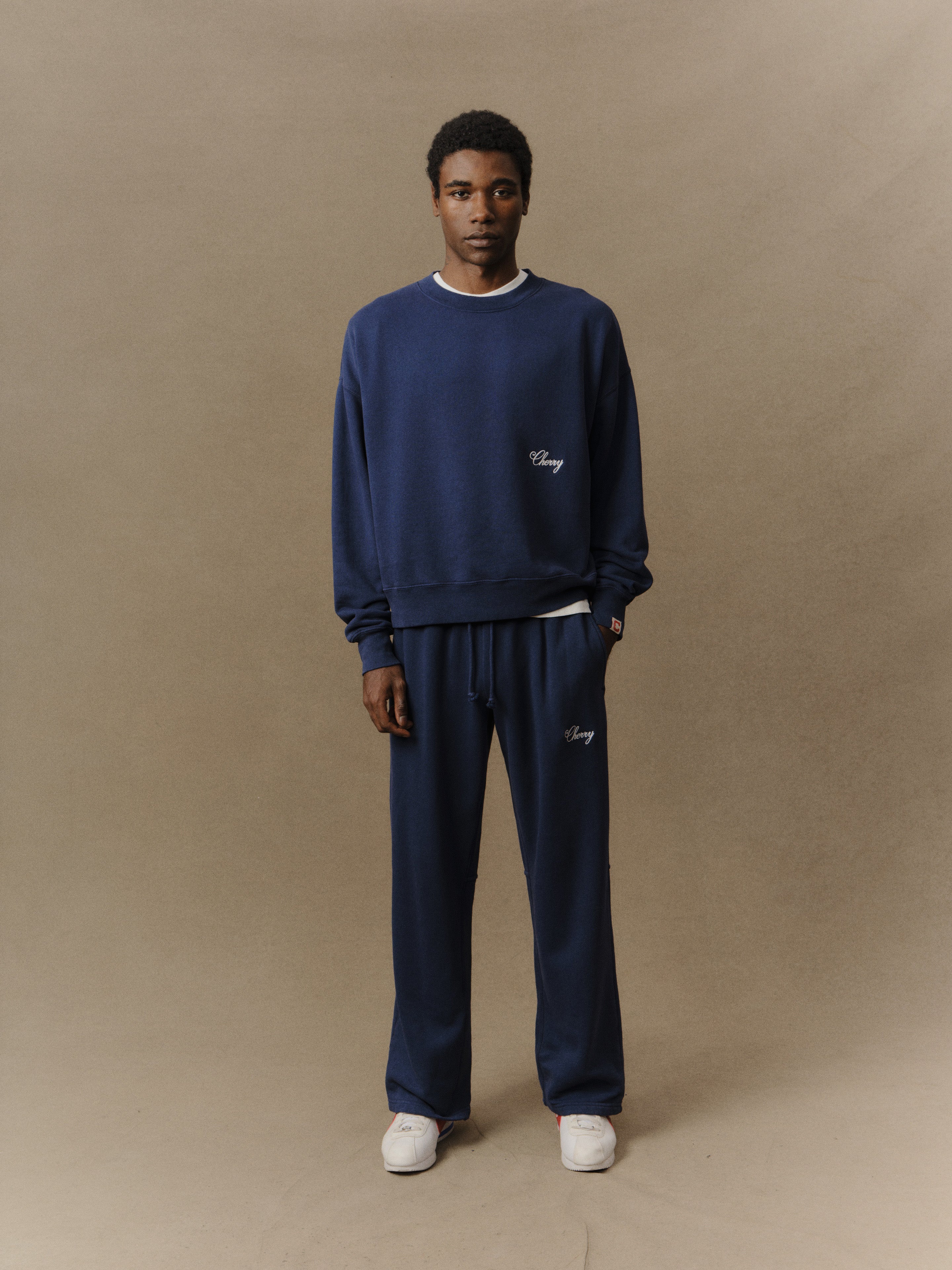 American Classic Crewneck (Navy)