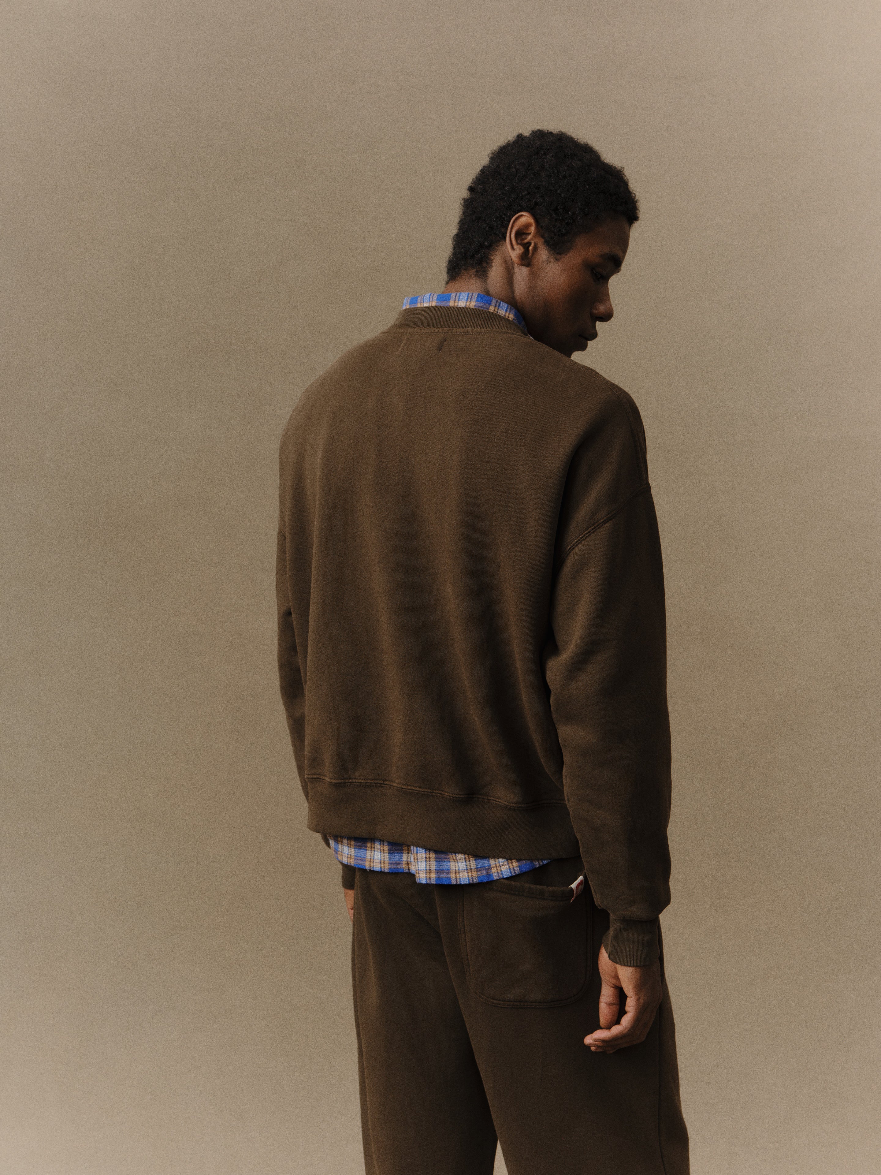 American Classic Crewneck (Chocolate)