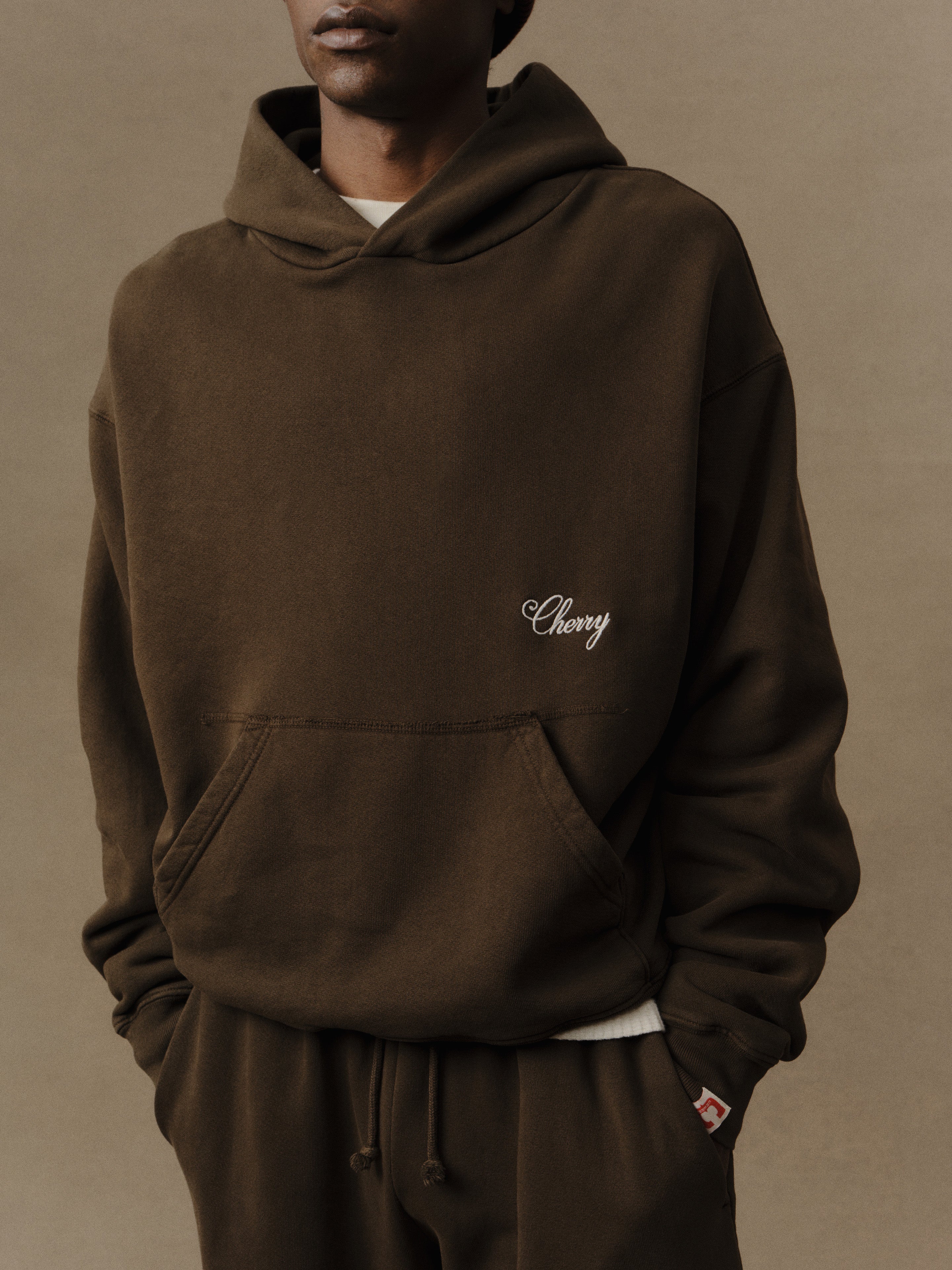 American Classic Pullover Hoodie (Chocolate)