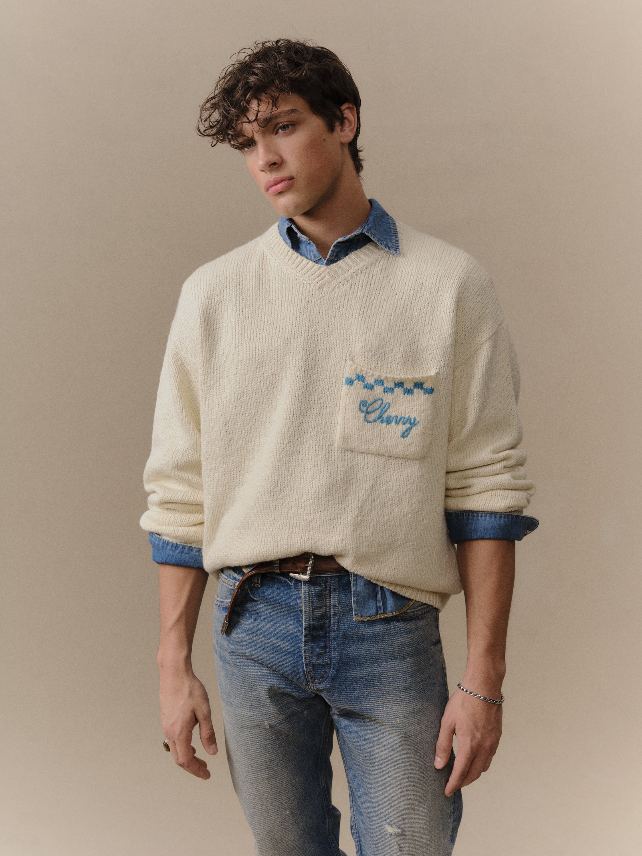 Motors Knit V Neck (Cream)