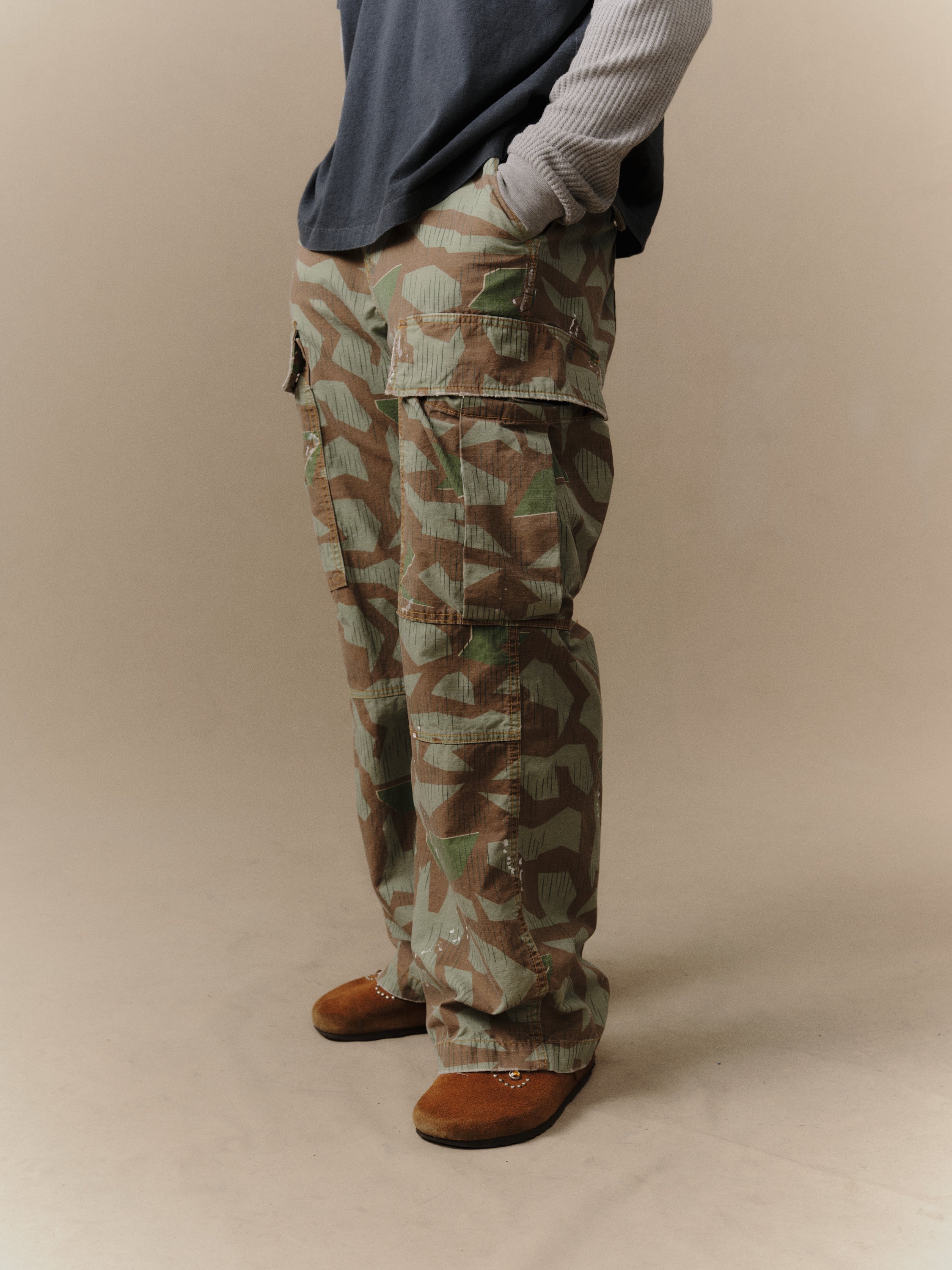 Wide Leg Cargo Pants (Camo)