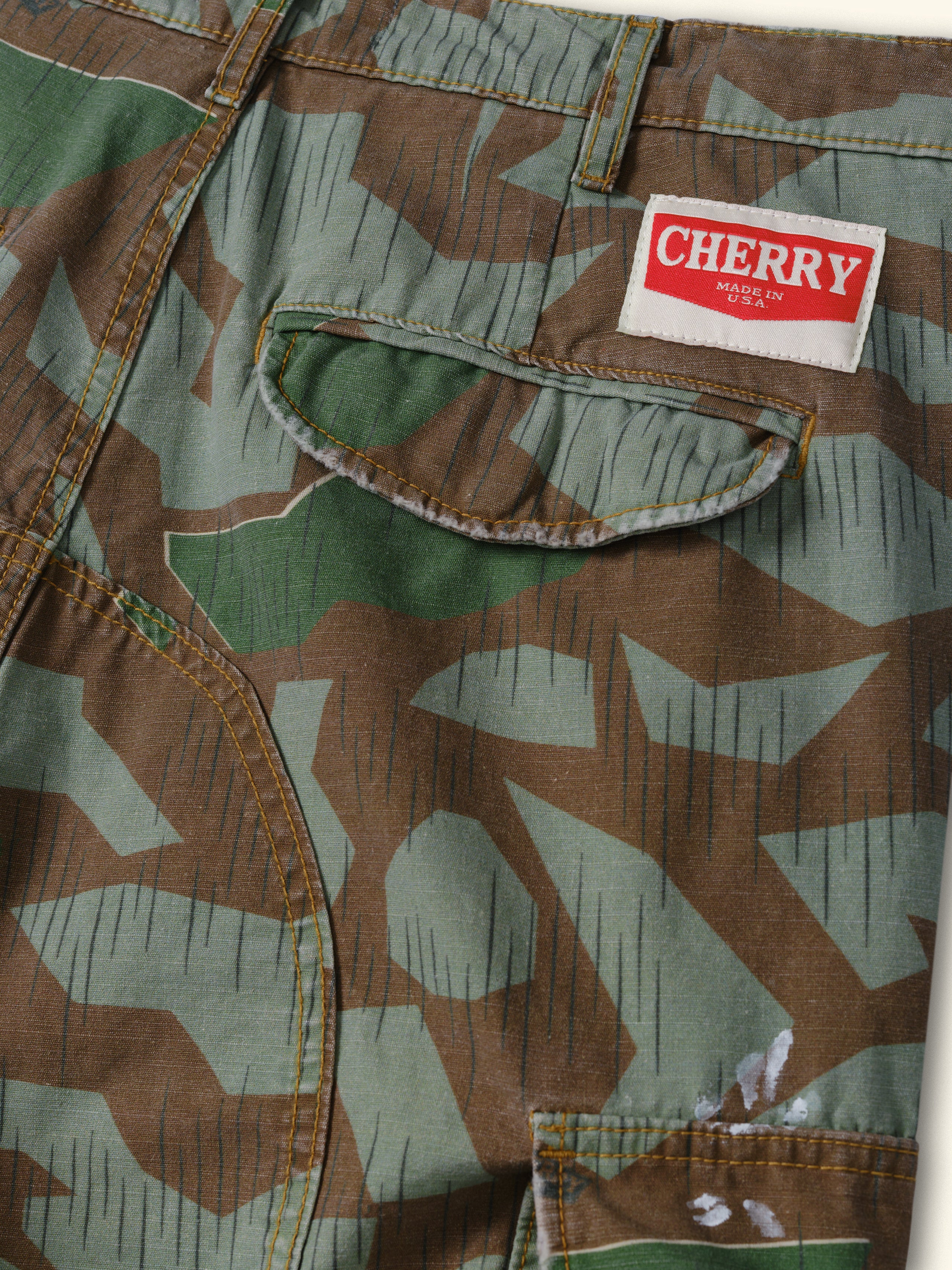 Wide Leg Cargo Pants (Camo)