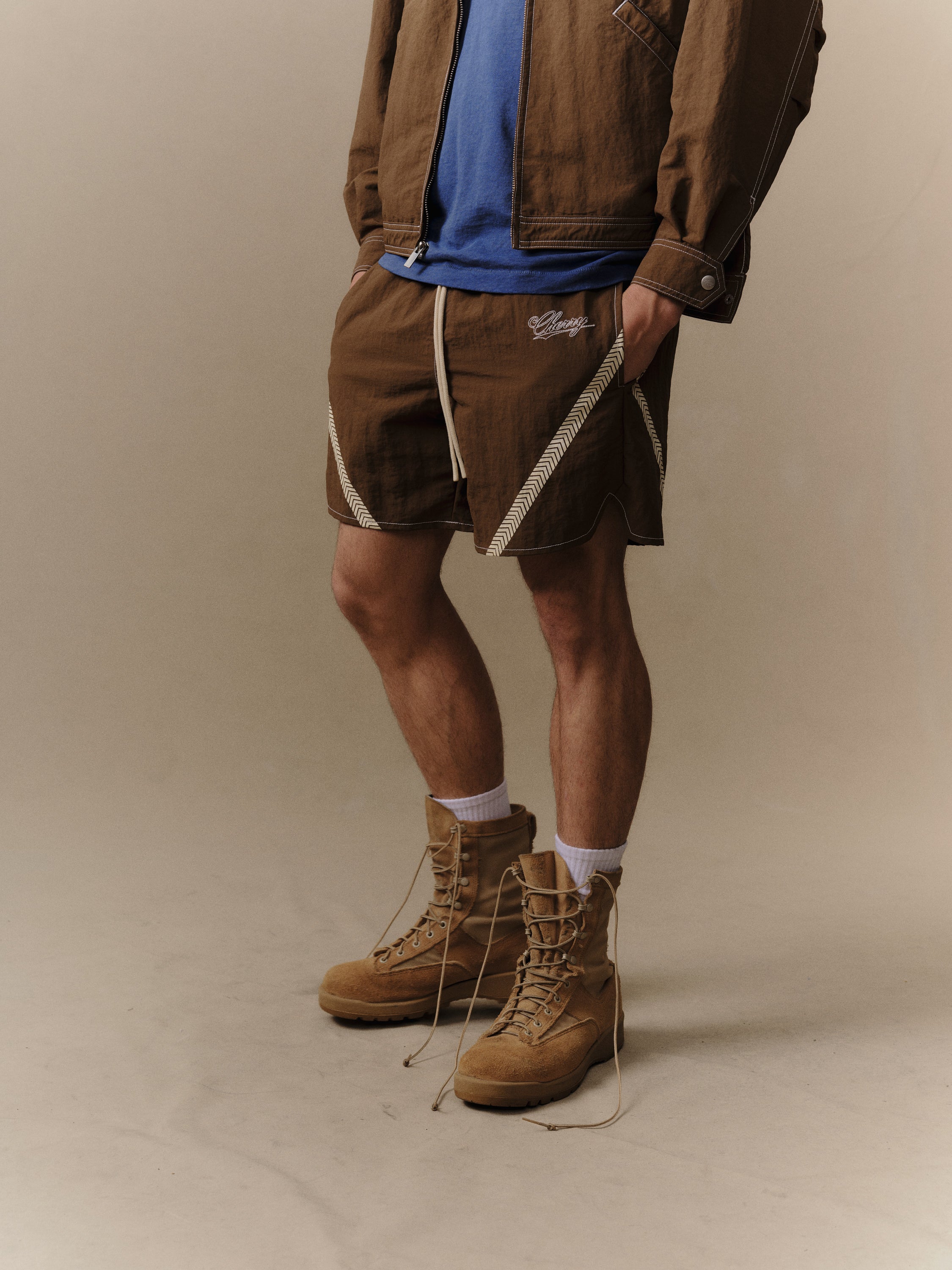Nylon Running Shorts (Brown)