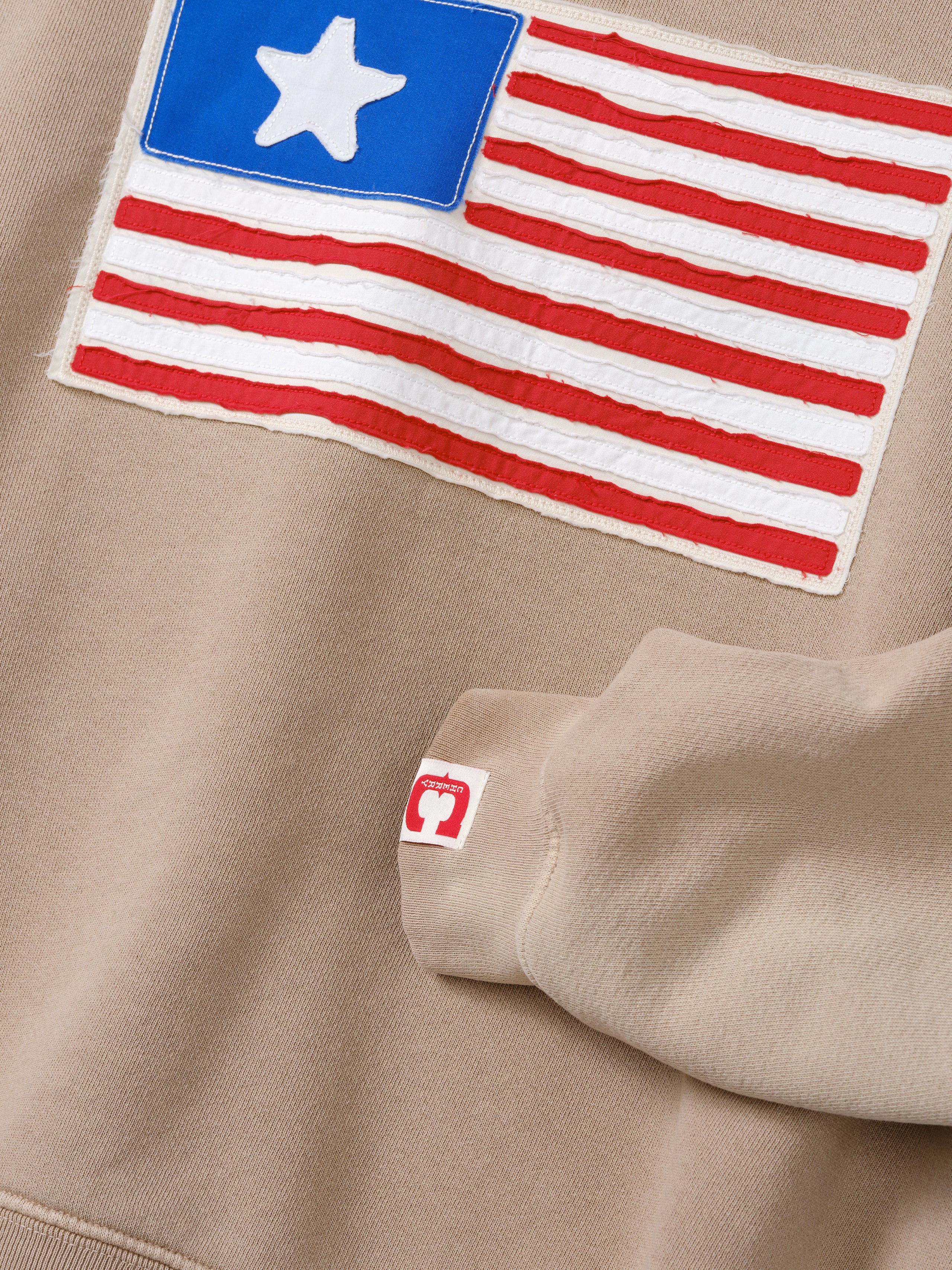 1 Star Crewneck (Desert Tan)