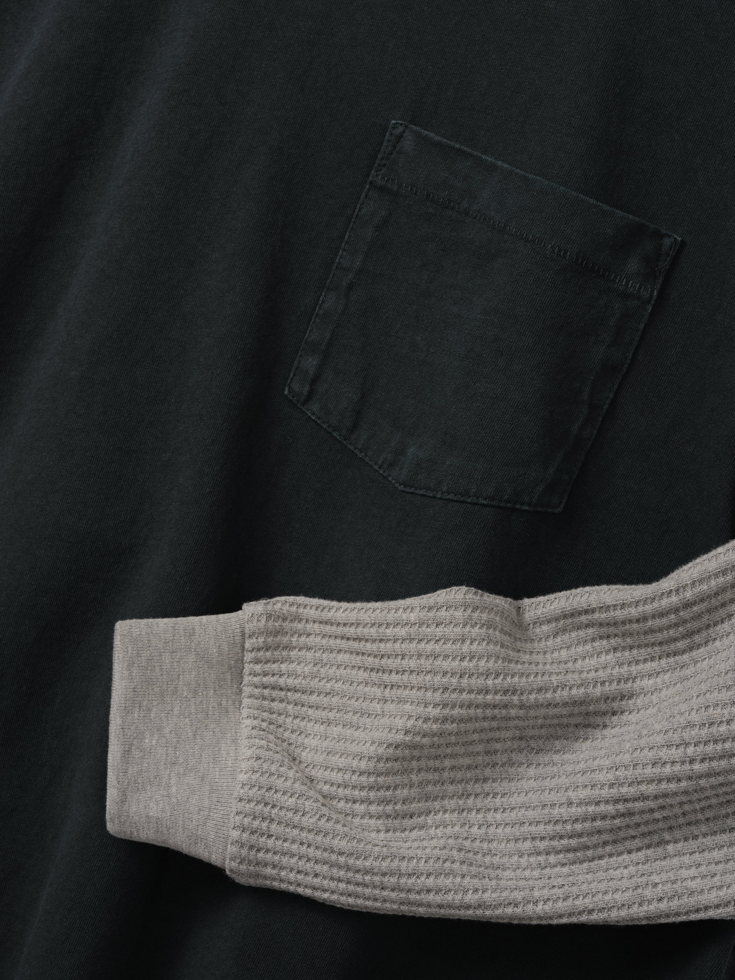 Santa Fe Layered Thermal T-Shirt (Vintage Black)