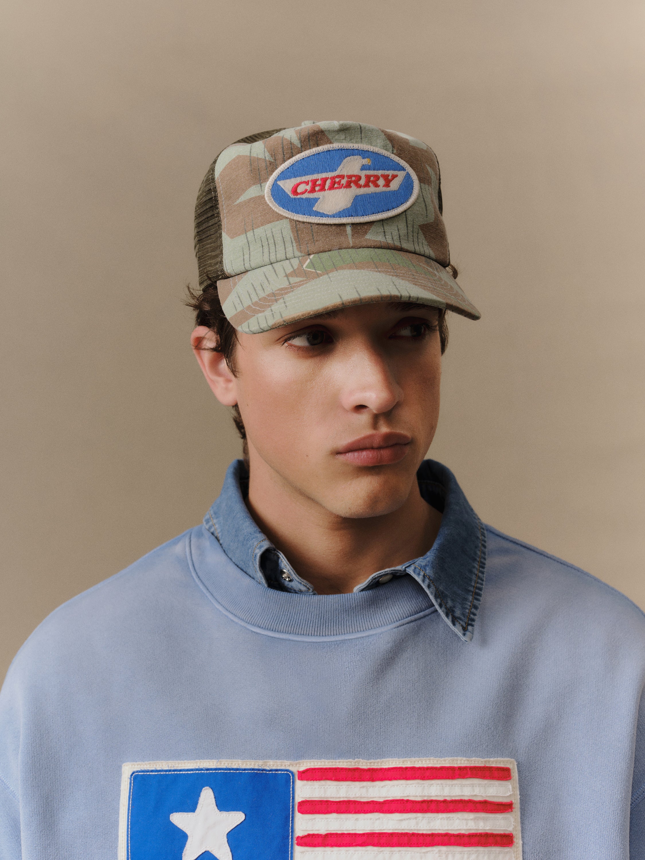 Eagle Patch Trucker (Camo)