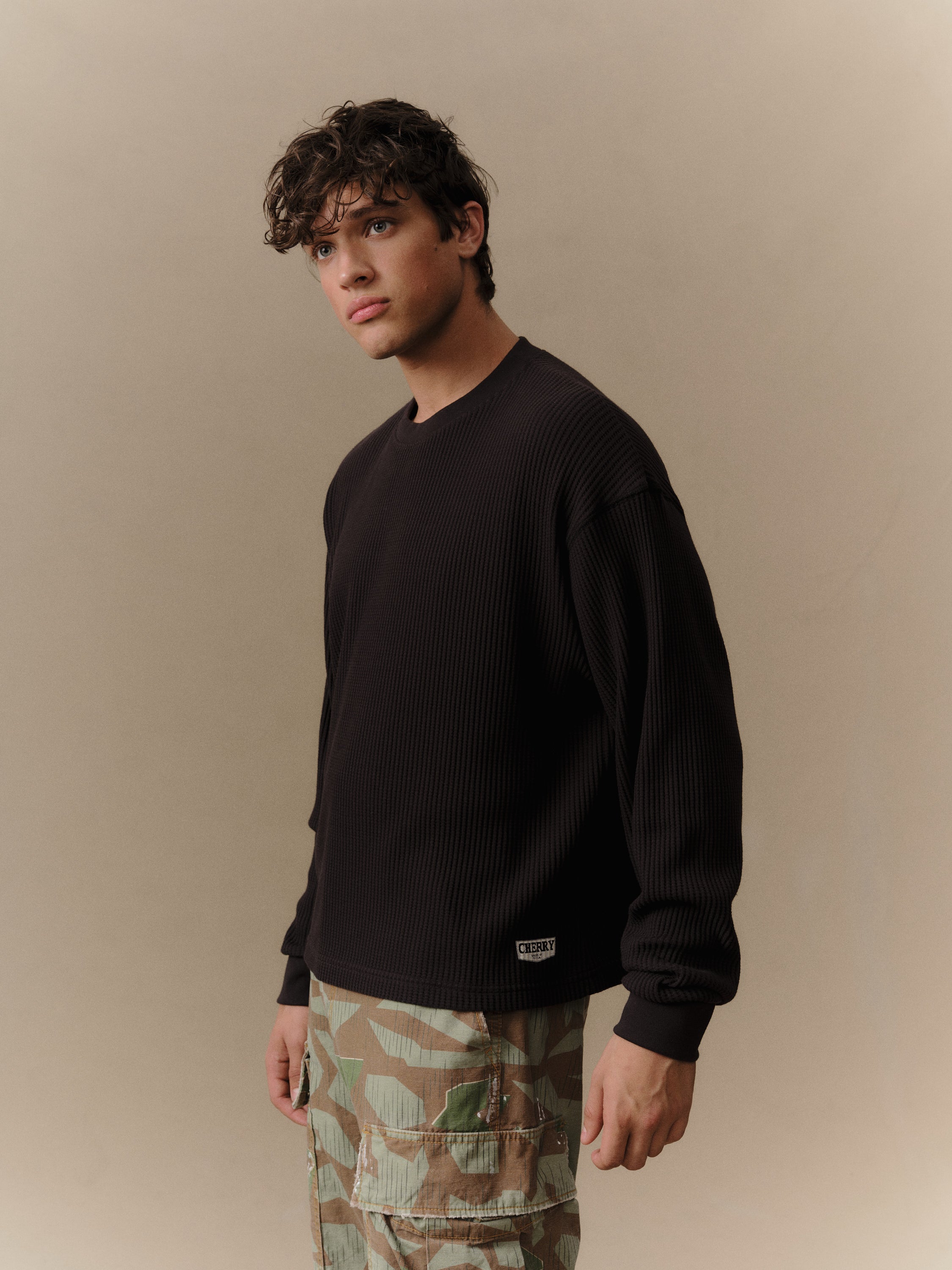 Chevron Logo Longsleeve Thermal (Black)