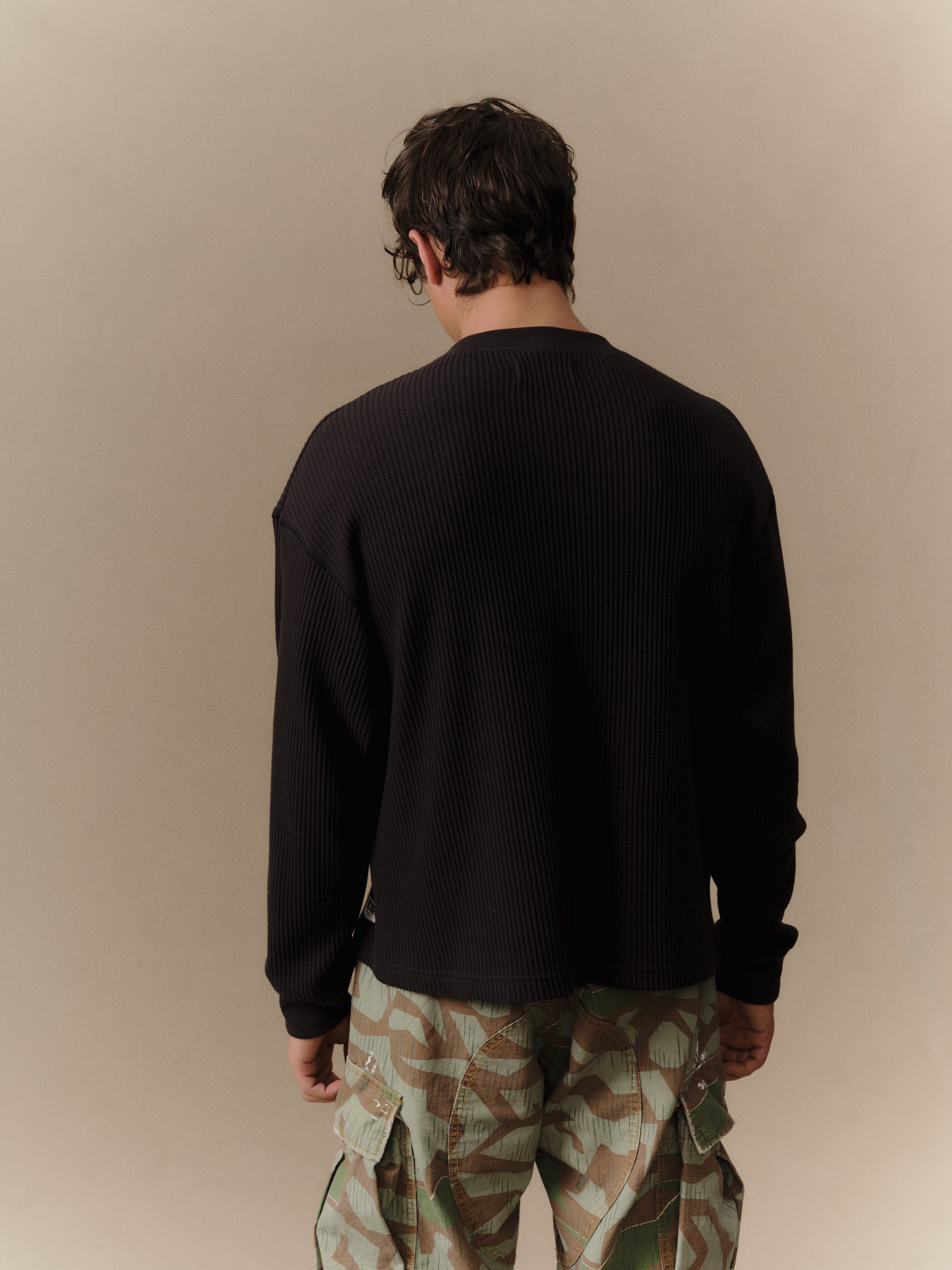 Chevron Logo Longsleeve Thermal (Black)