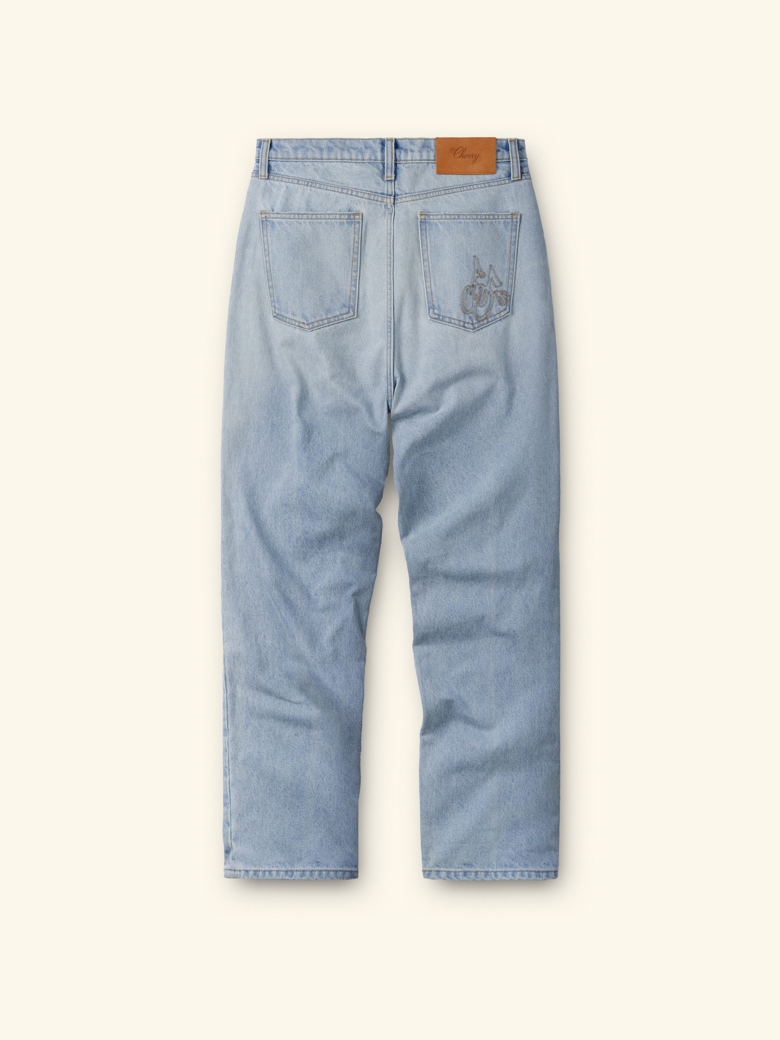 Relaxed 5 Pocket Jeans (Light Wash)