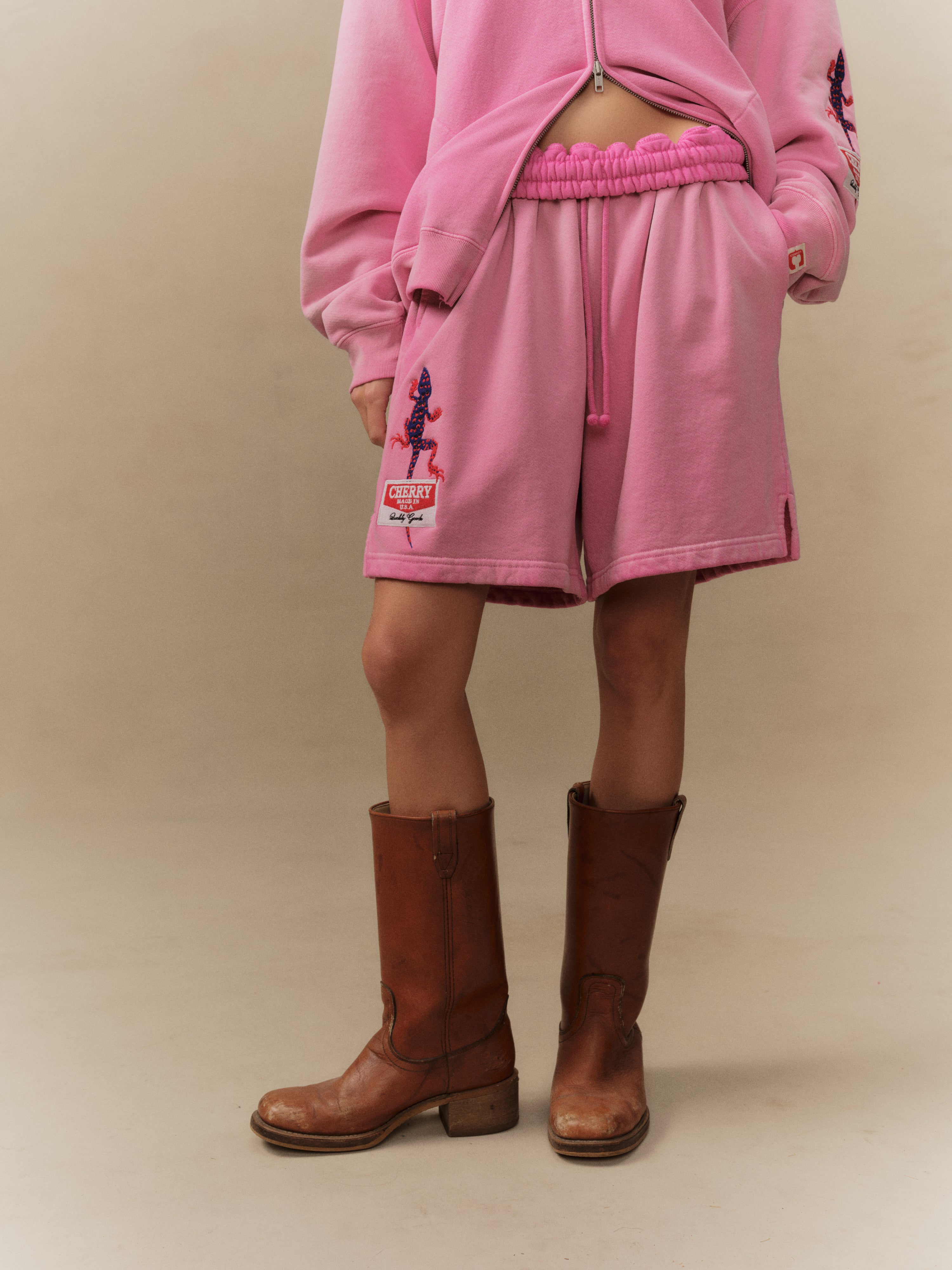 Gecko Sweatshorts (Fuchsia)