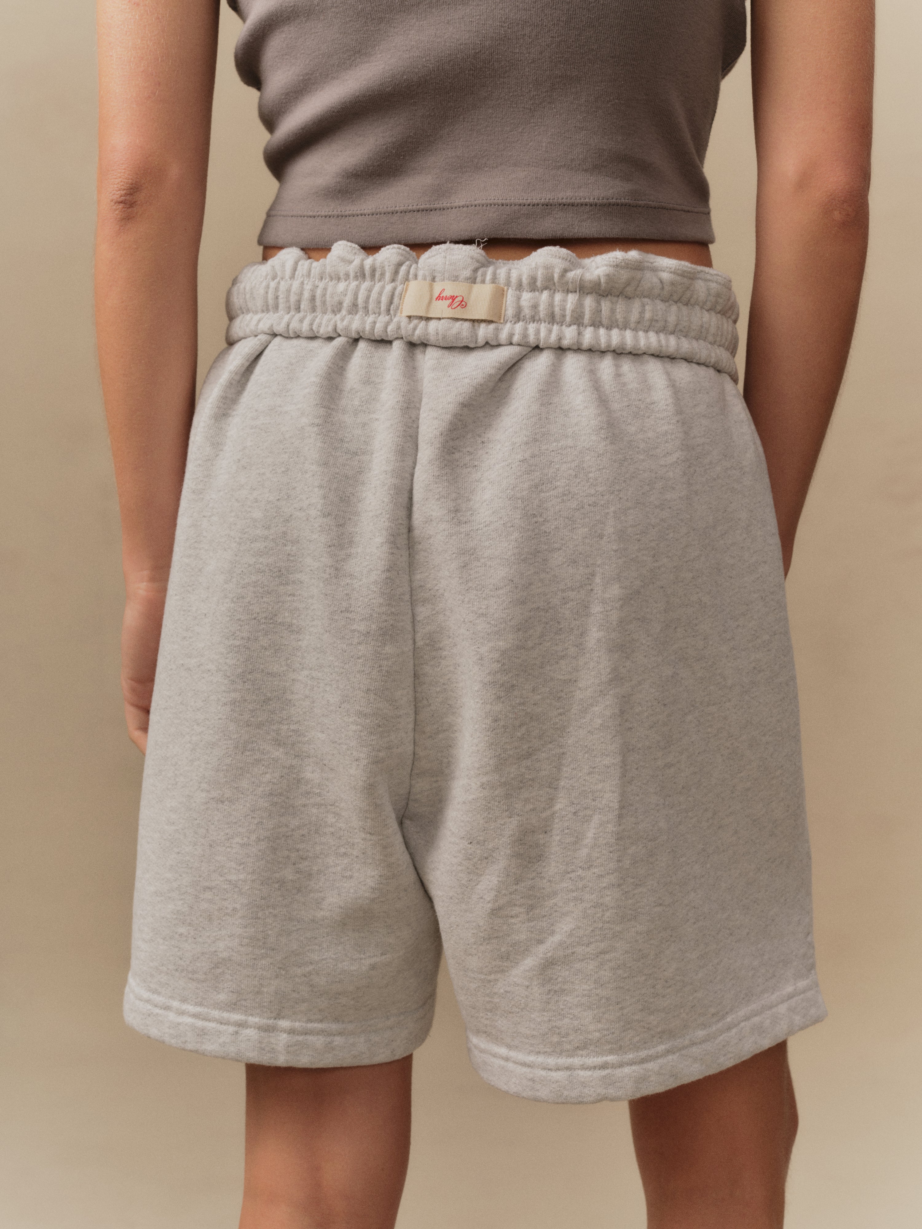 Gecko Sweatshorts (Heather Grey)
