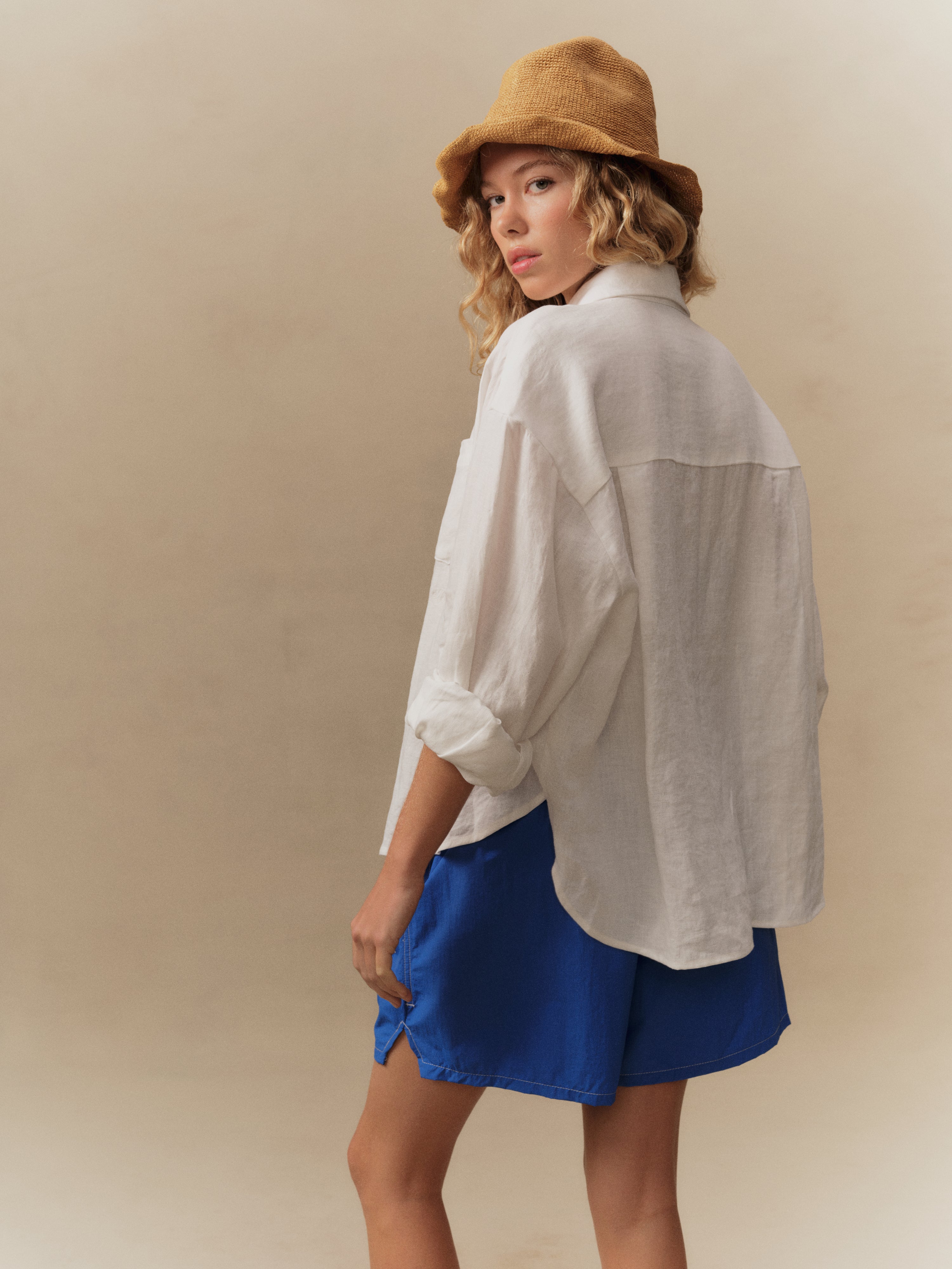 Women's Boxy Linen Button Up (White)