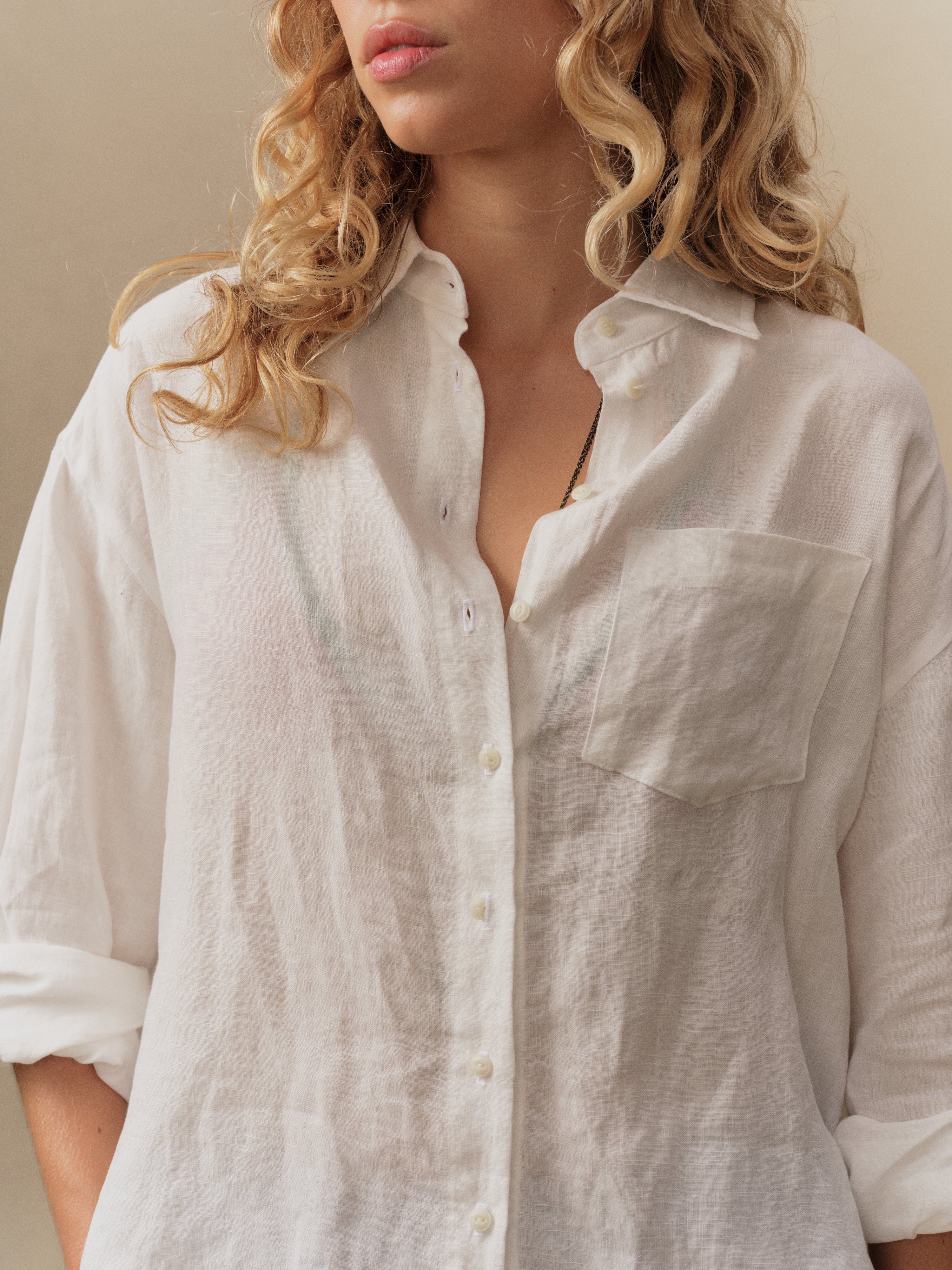 Women's Boxy Linen Button Up (White)