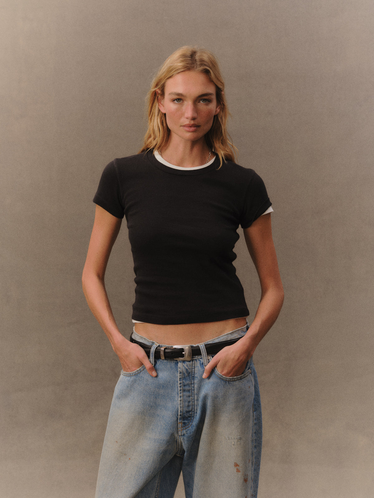 Women's Ribbed Fitted T-Shirt