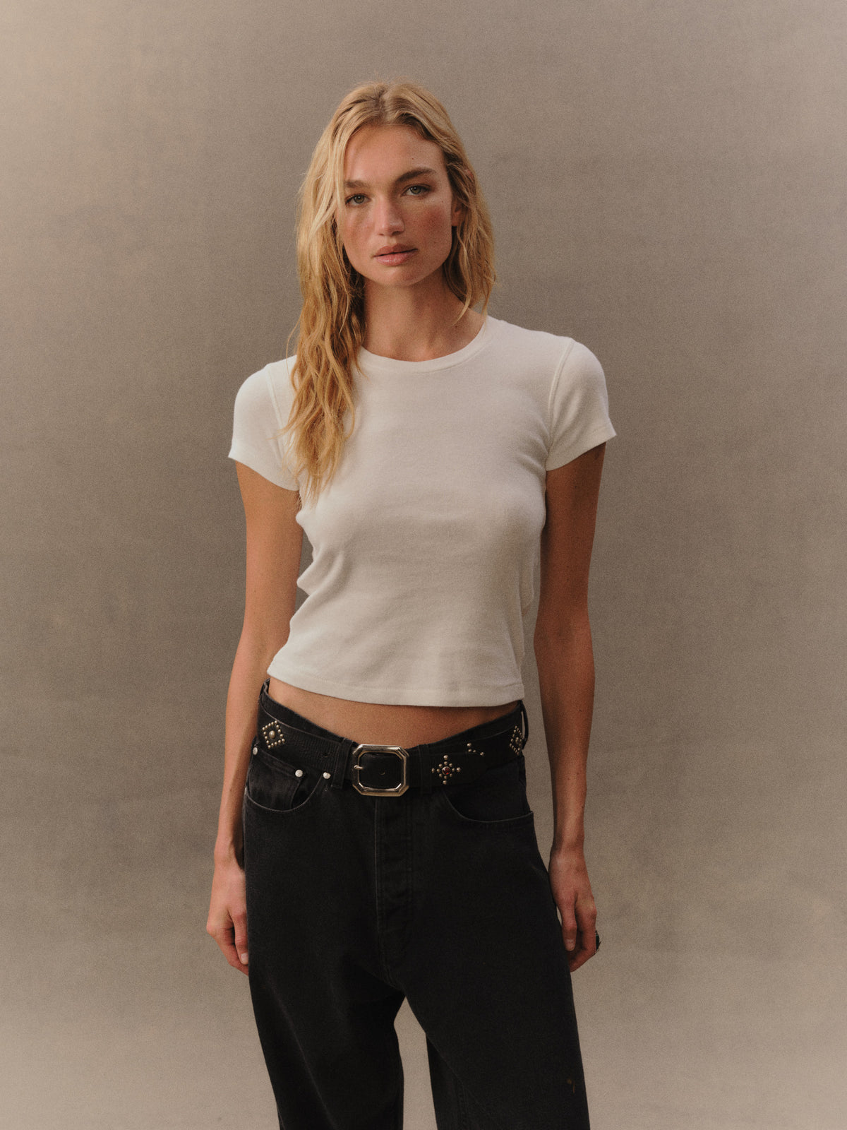Women's Ribbed Fitted T-Shirt