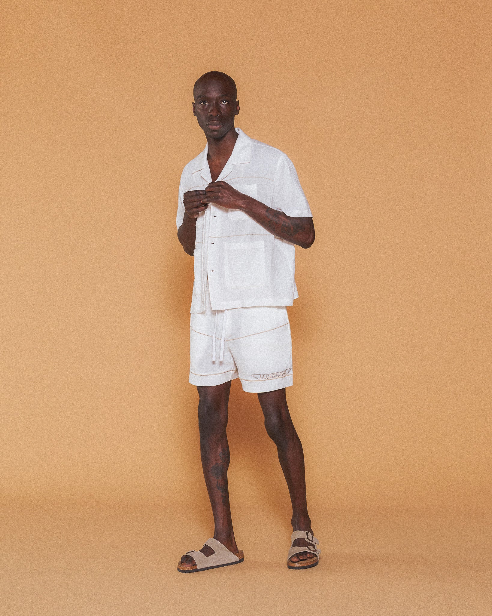 Embroidered Vacation Shorts (White)