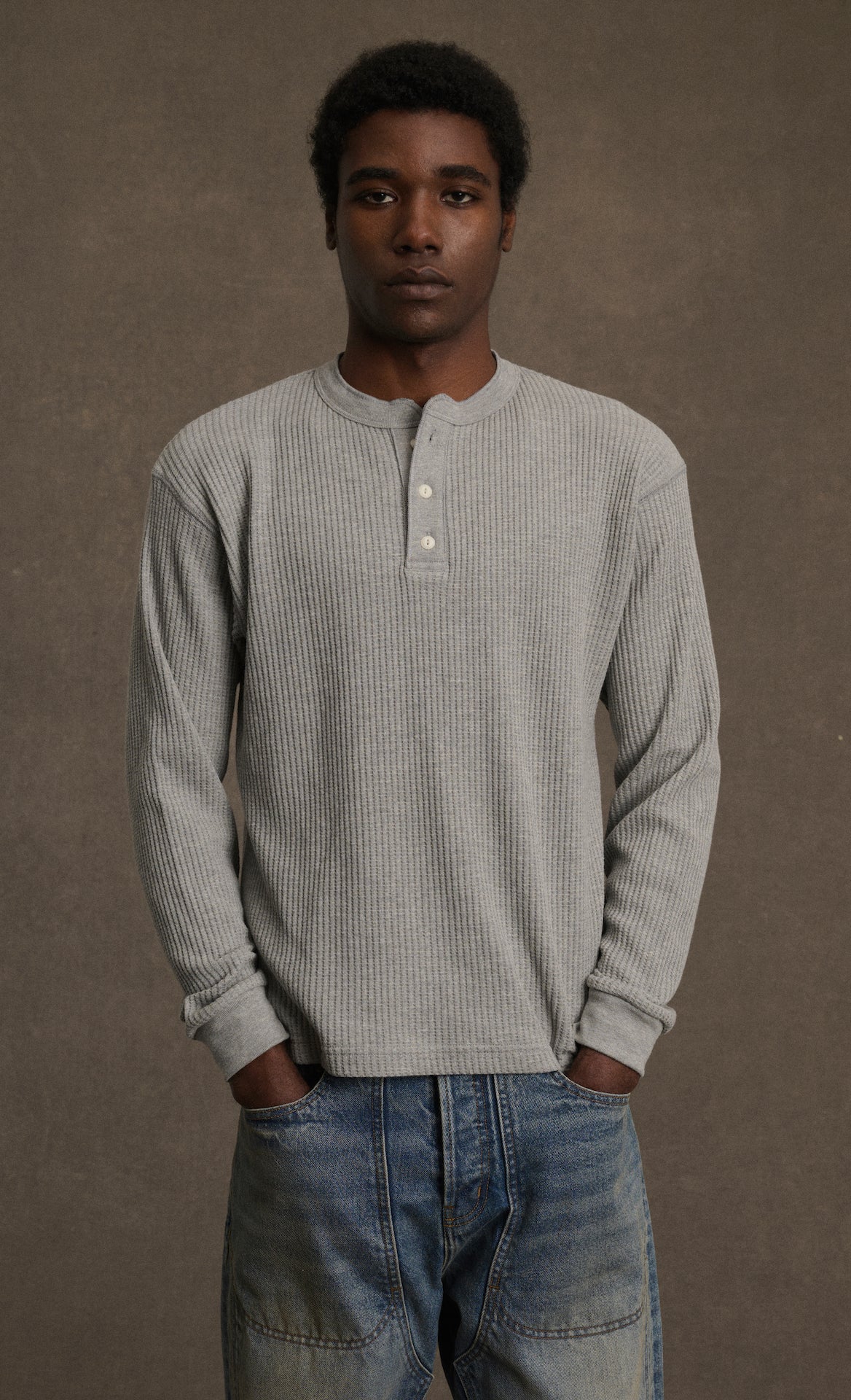 Chevron Classic Henley Thermal (Heather Grey)