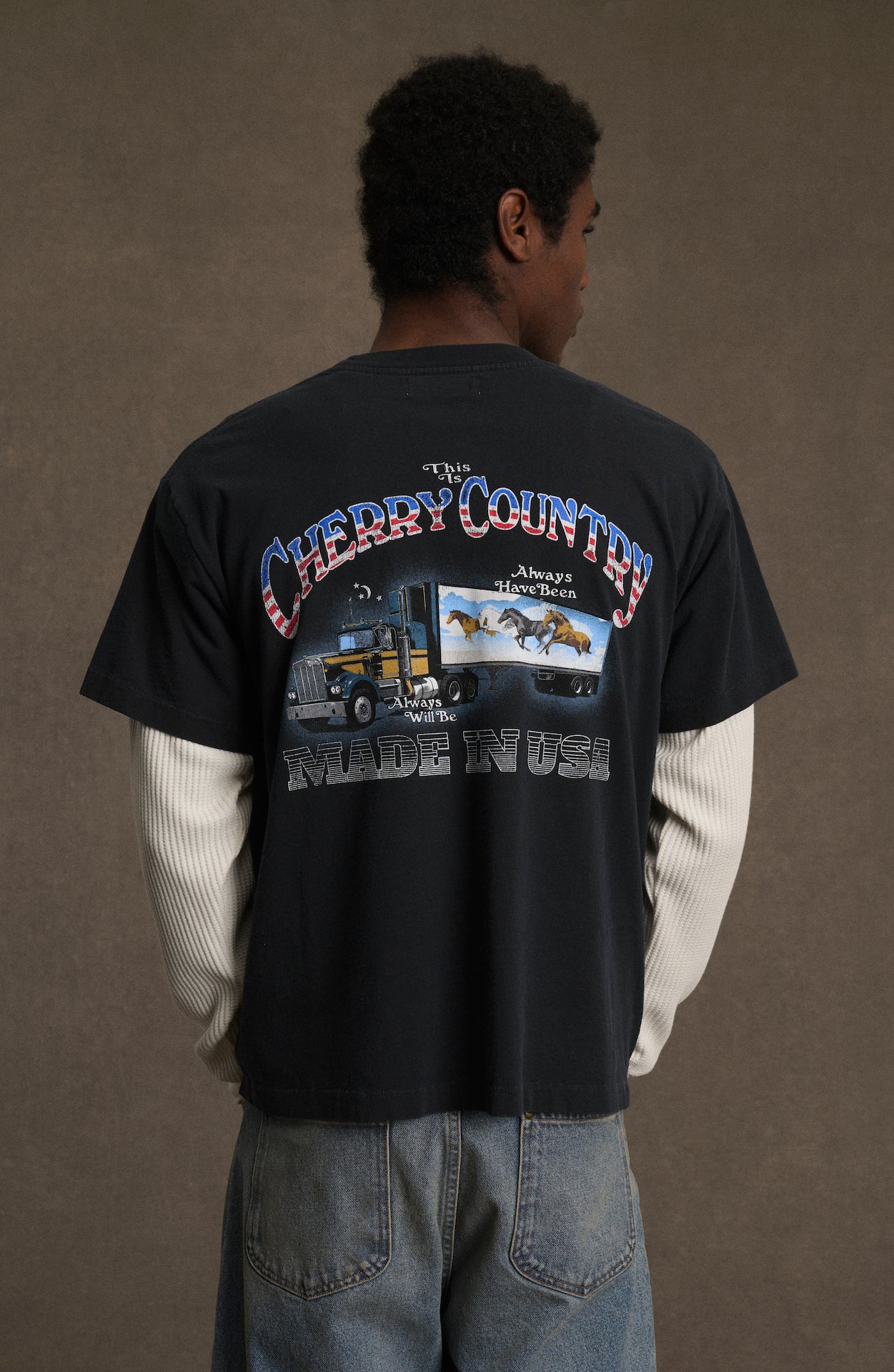 Country Road Boxy Pocket Longsleeve Thermal (Vintage Black)