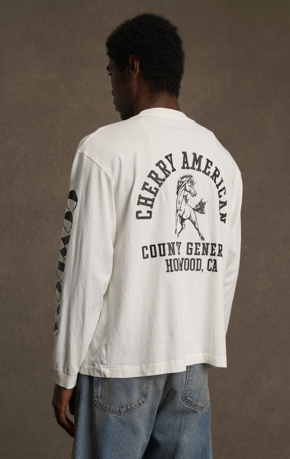 Cowboys Longsleeve Pocket T-Shirt (Vintage White)