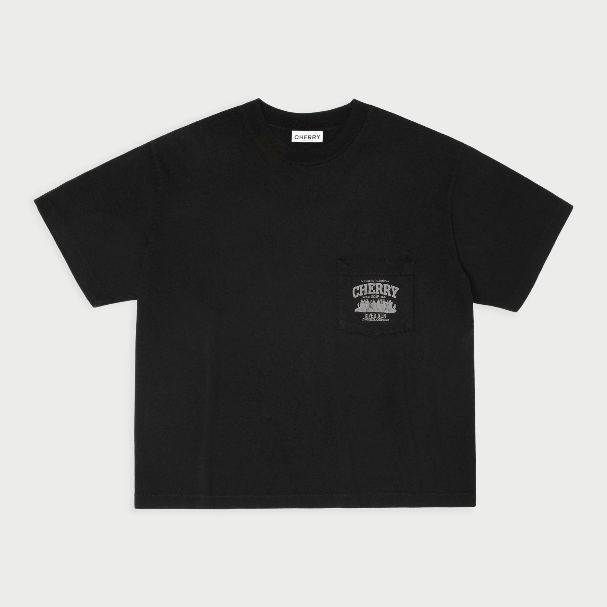 RIVER_RUN_BOXY_POCKET_TEE_BLACK_1.jpg