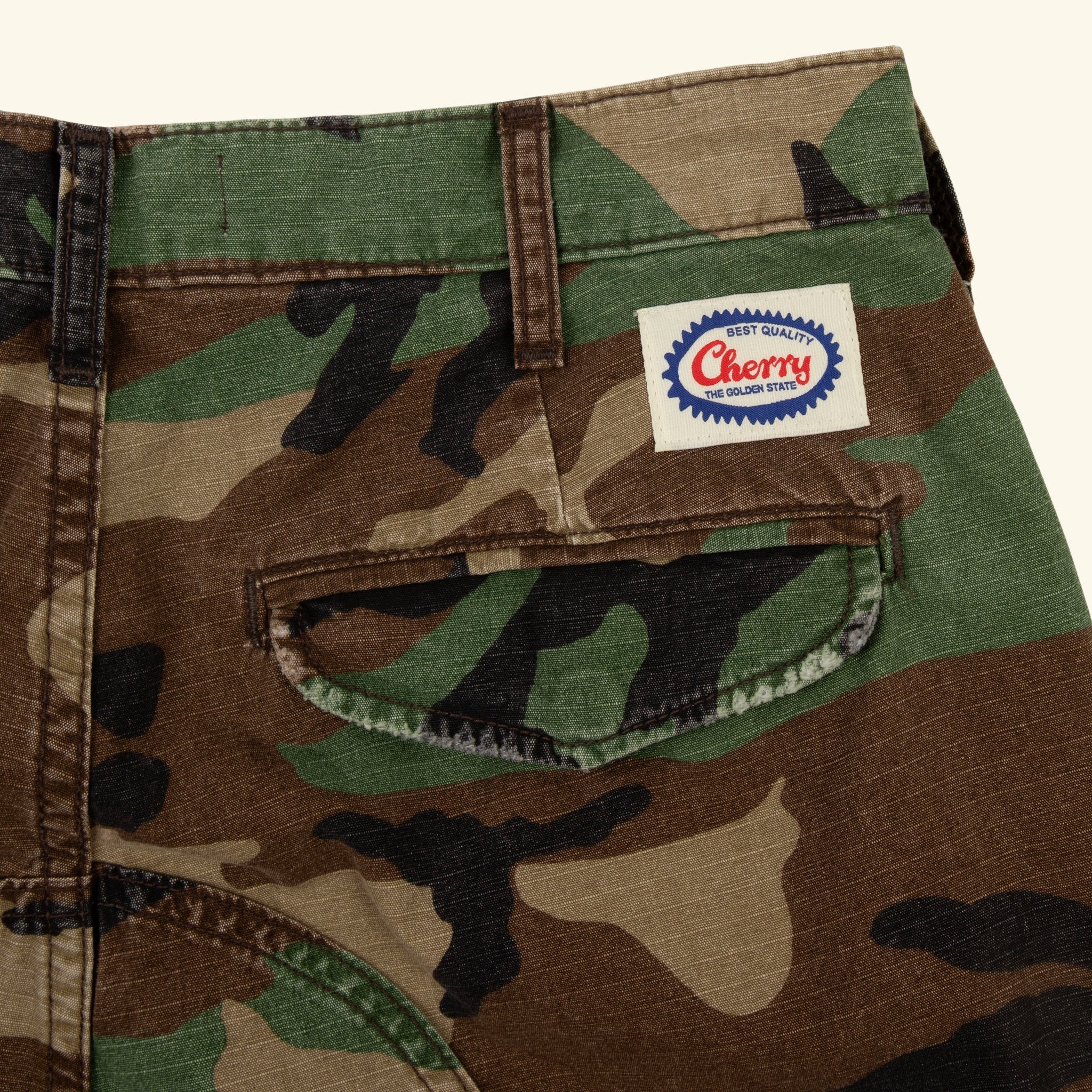 Wide Leg Cargo Shorts (Vintage Camo)
