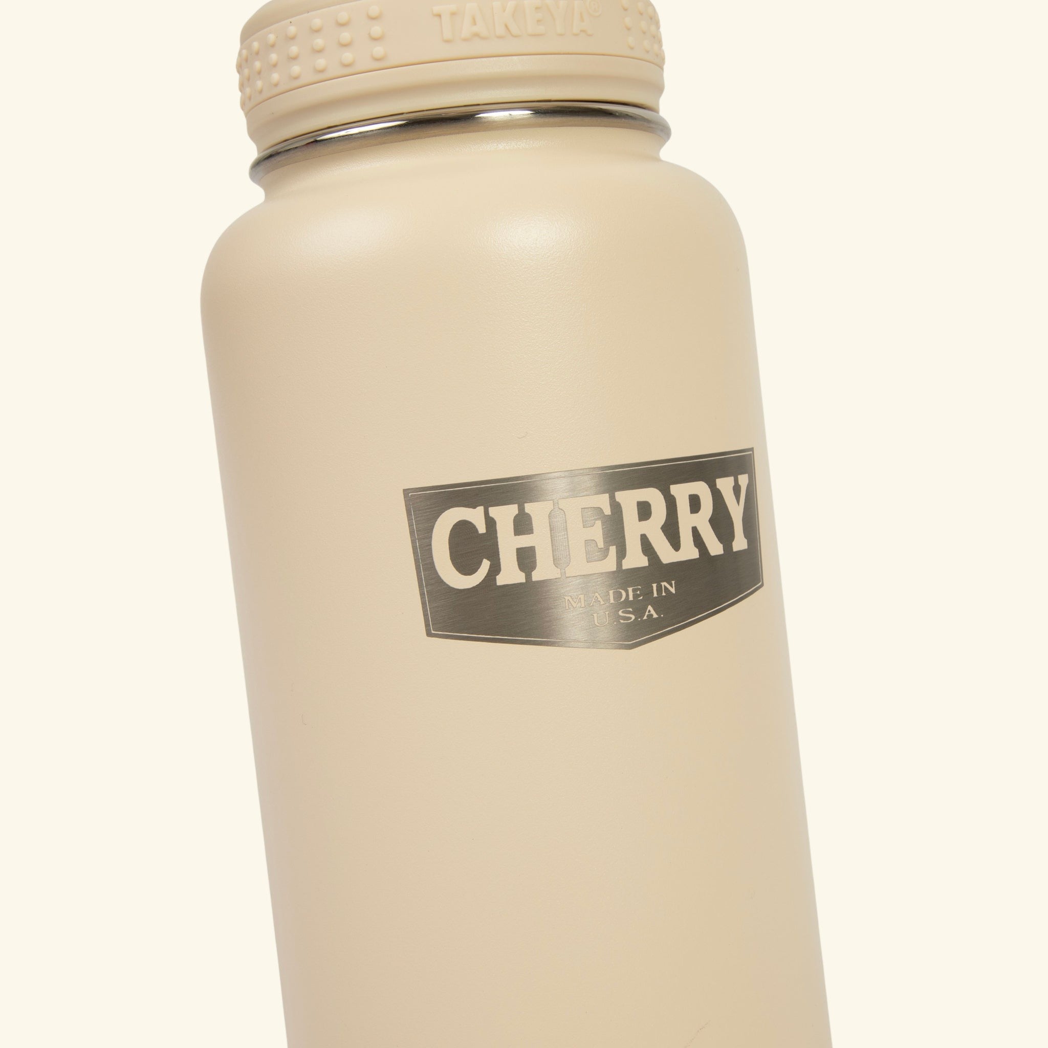 Cherry x Takeya 32oz Water Bottle (Oat Milk)