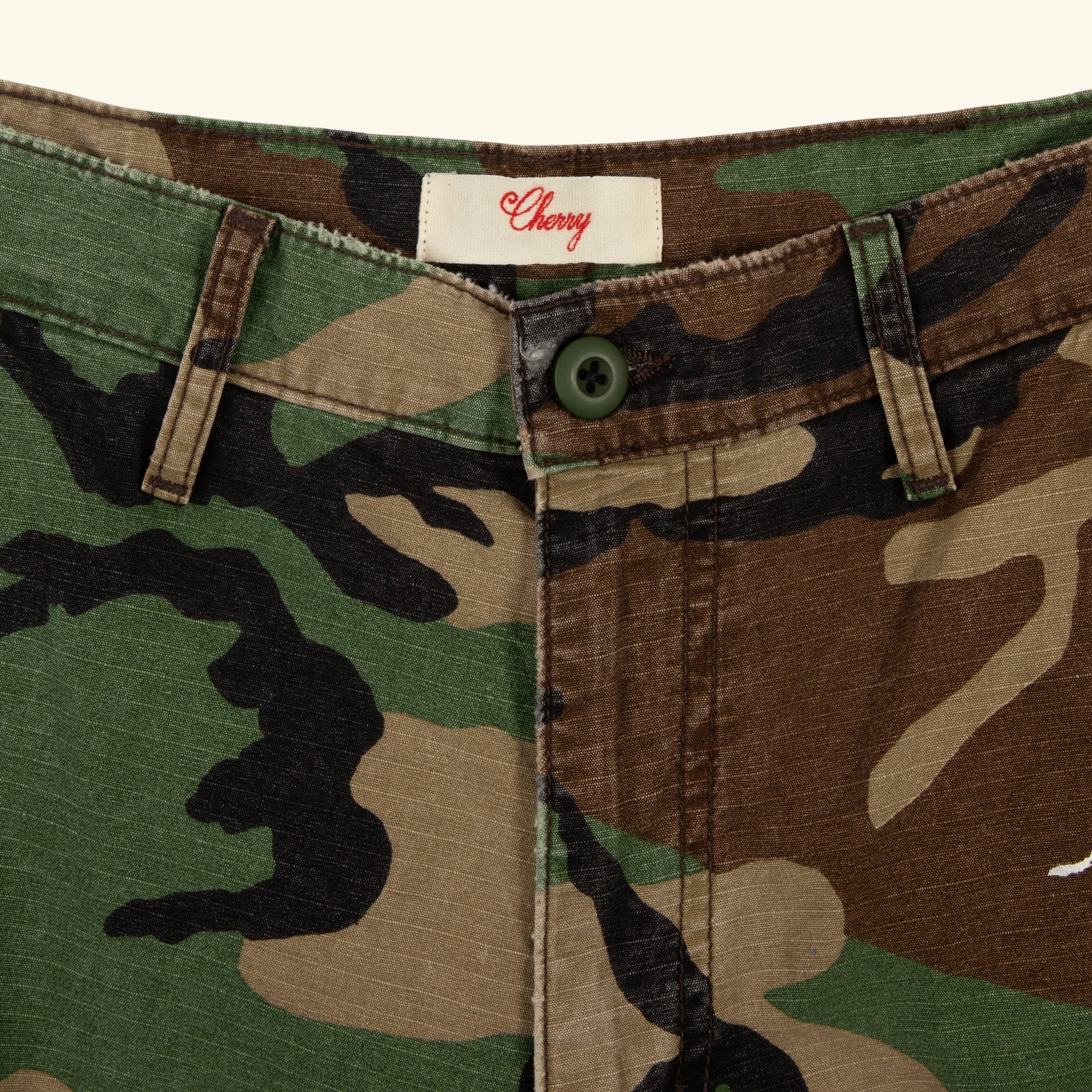 Wide Leg Cargo Shorts (Vintage Camo)