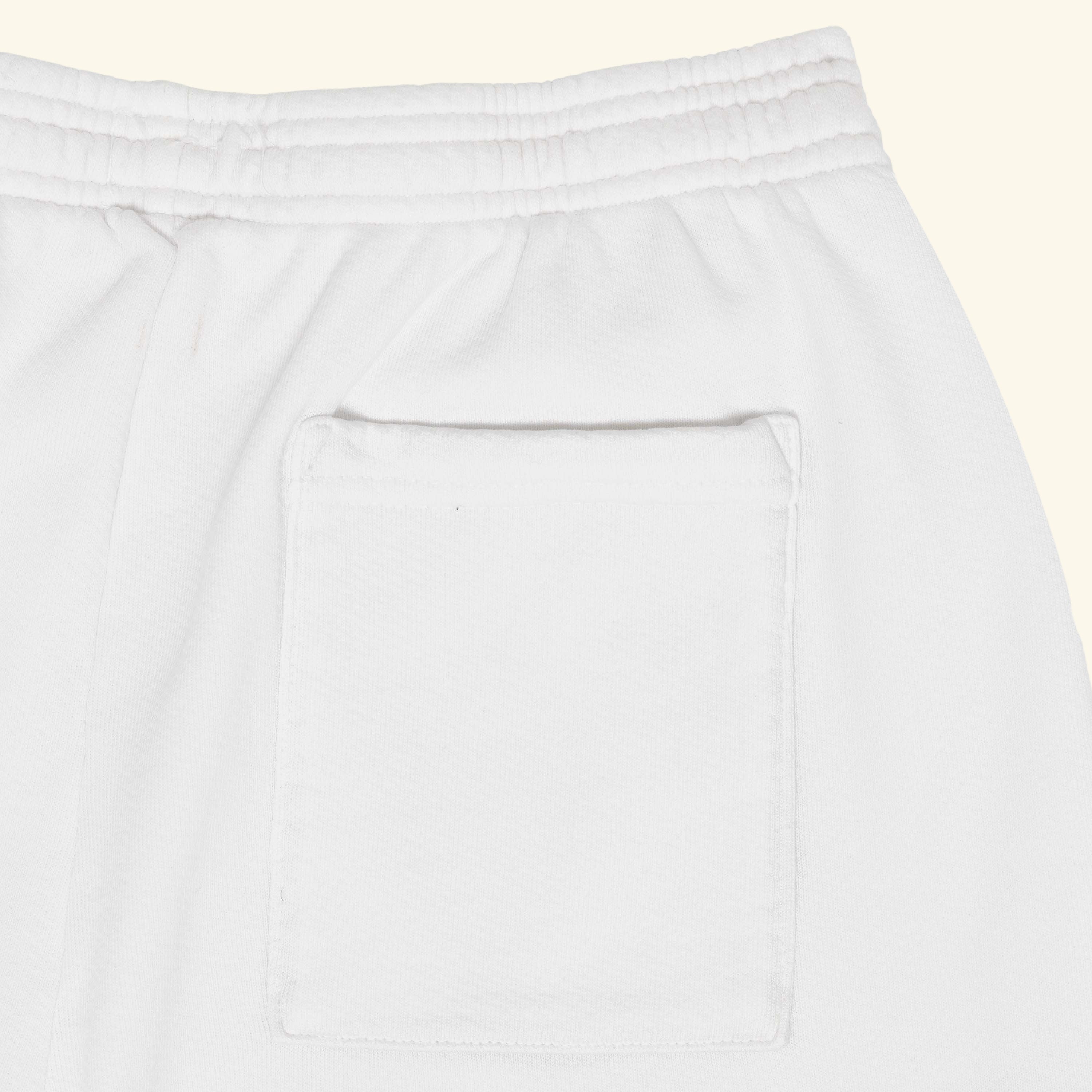 El Cam Sweatshorts (White)