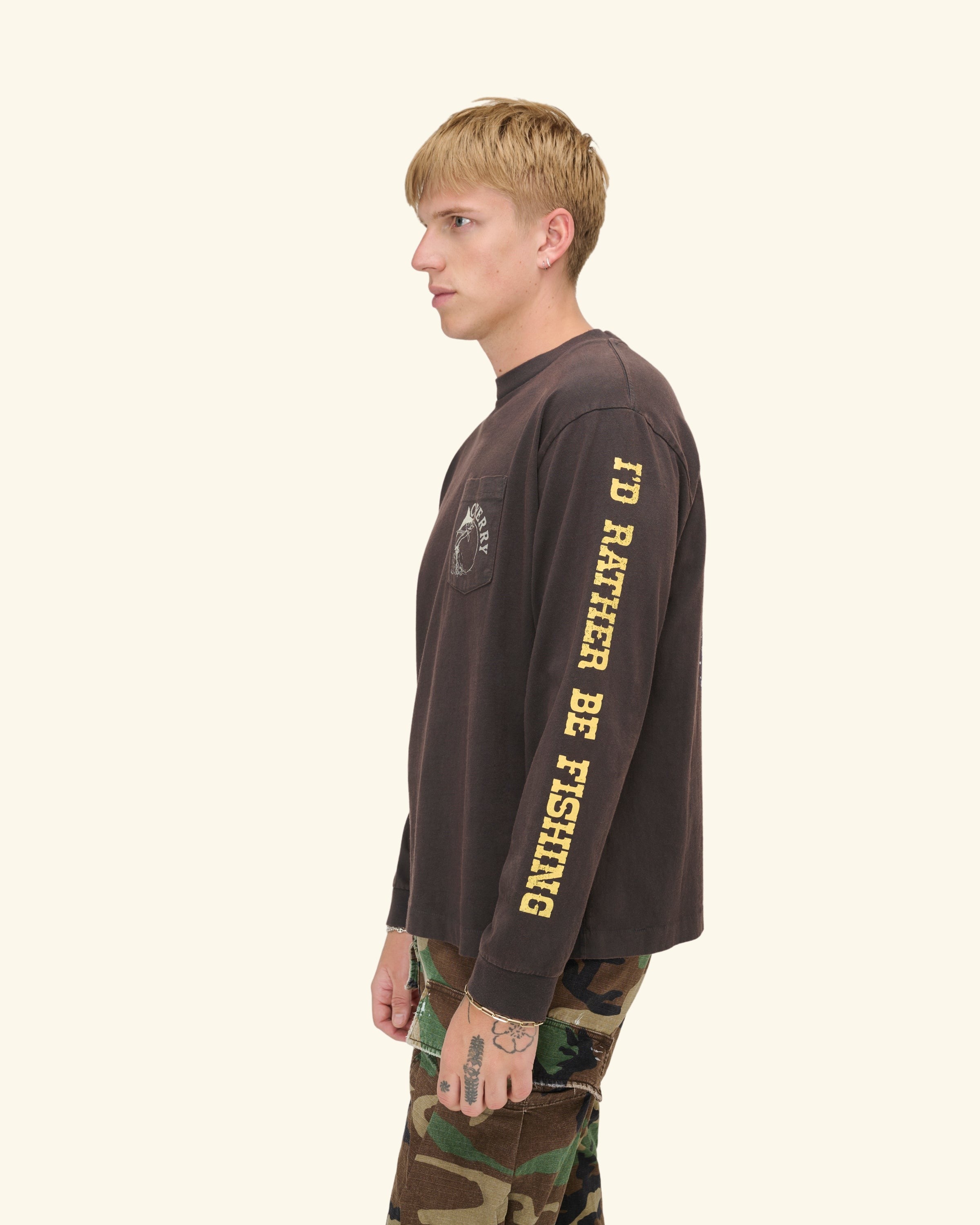 Marlin Fishing Long Sleeve T-Shirt (Vintage Black)