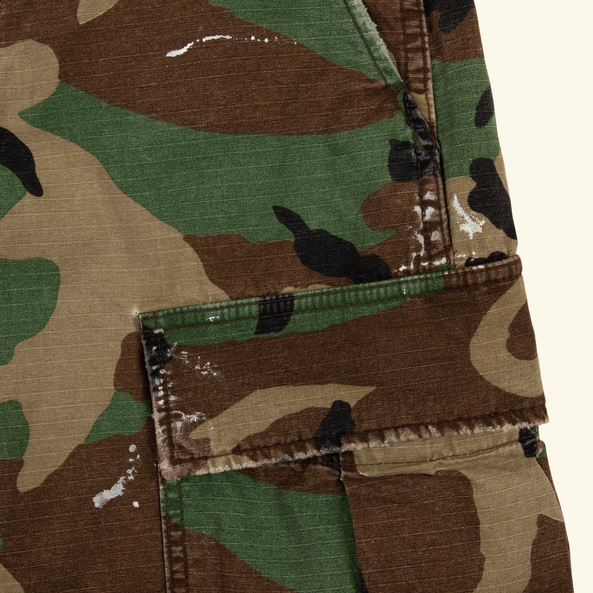 Wide Leg Cargo Shorts (Vintage Camo)